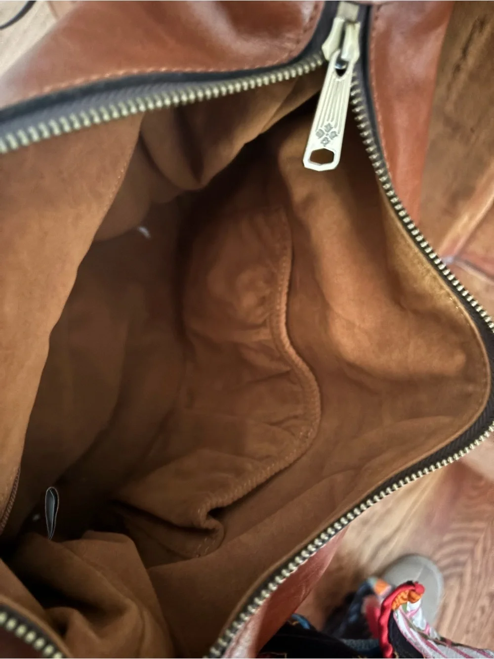 STUNNING Patricia Nash Elia Leather Hobo Bag - Rich Cognac Patina! - Picture 10 of 12